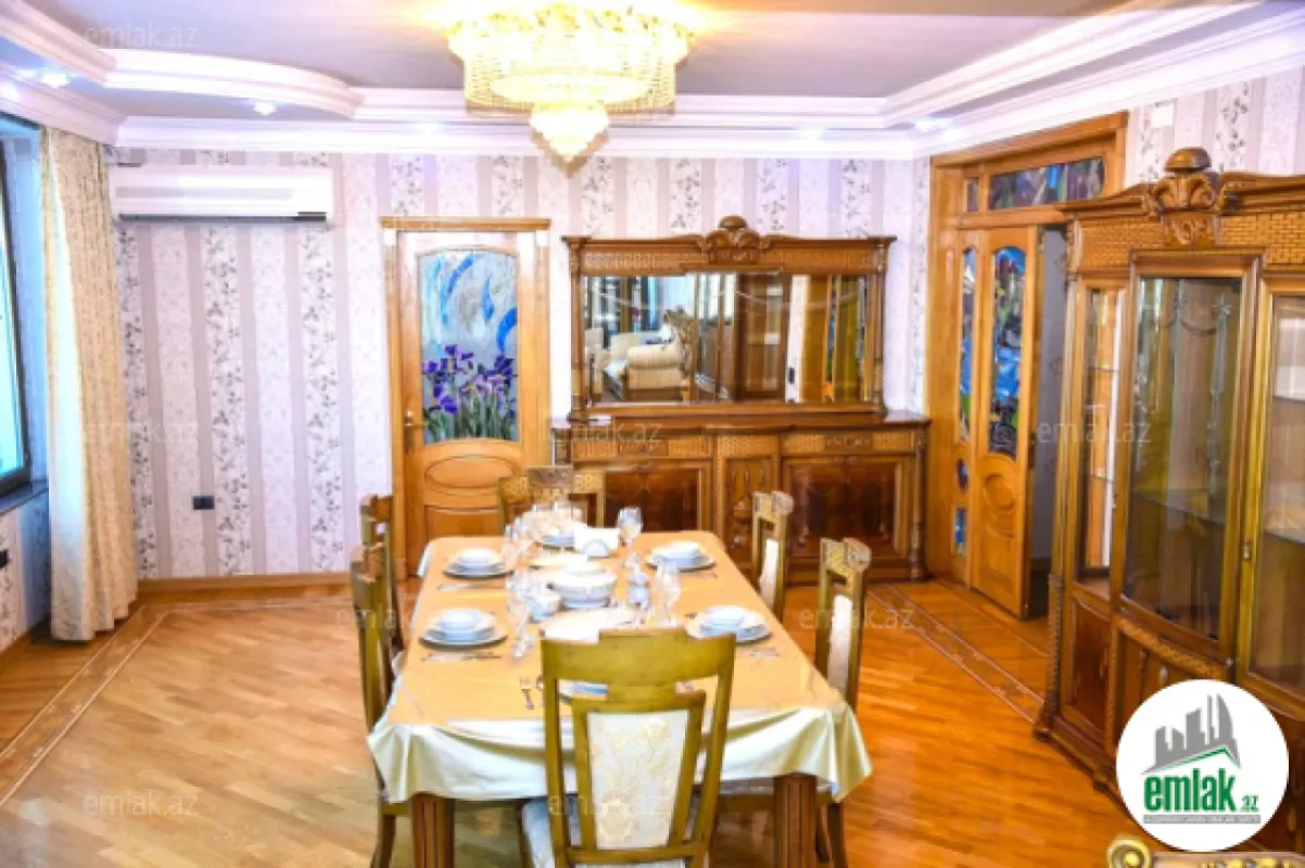 Satılır 3 otaqlı yeni tikili 278 m²