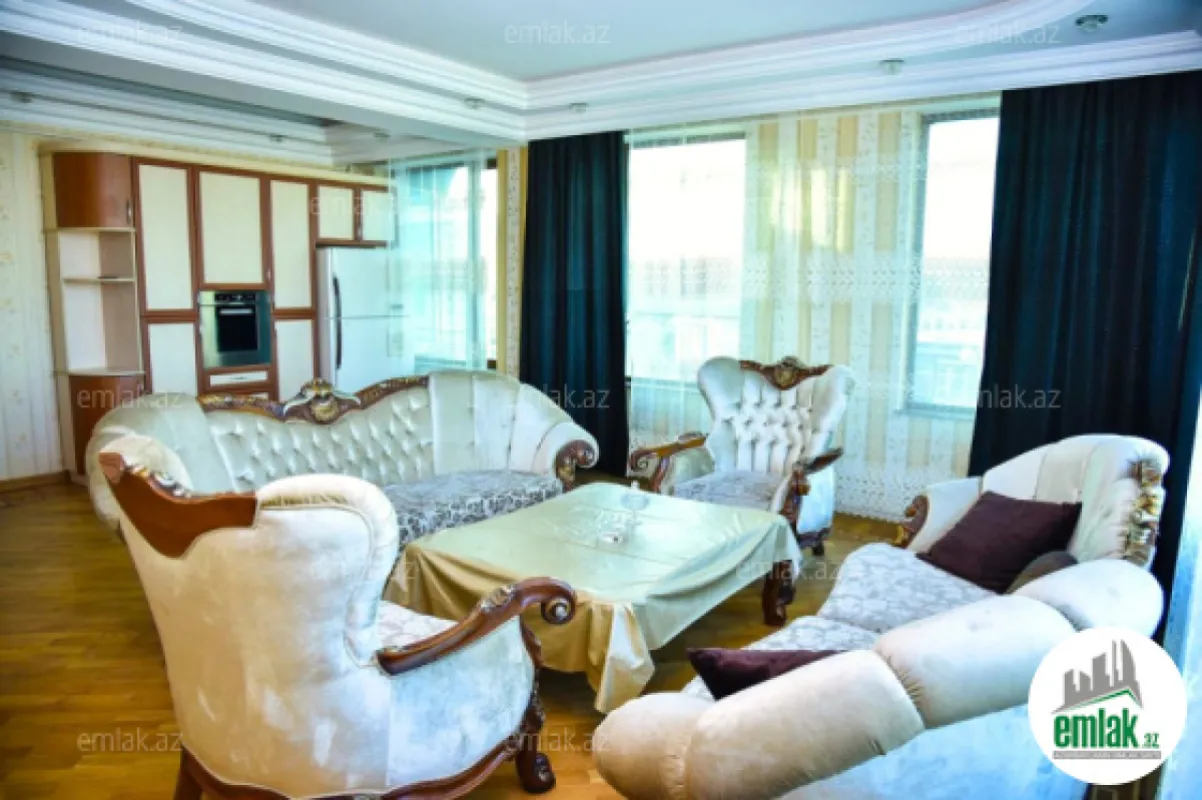 Satılır 3 otaqlı yeni tikili 278 m²