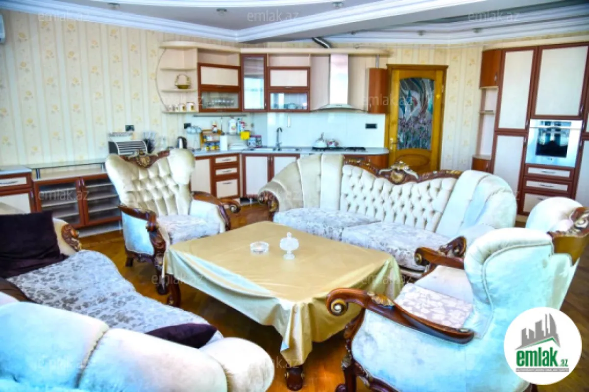 Satılır 3 otaqlı yeni tikili 278 m²