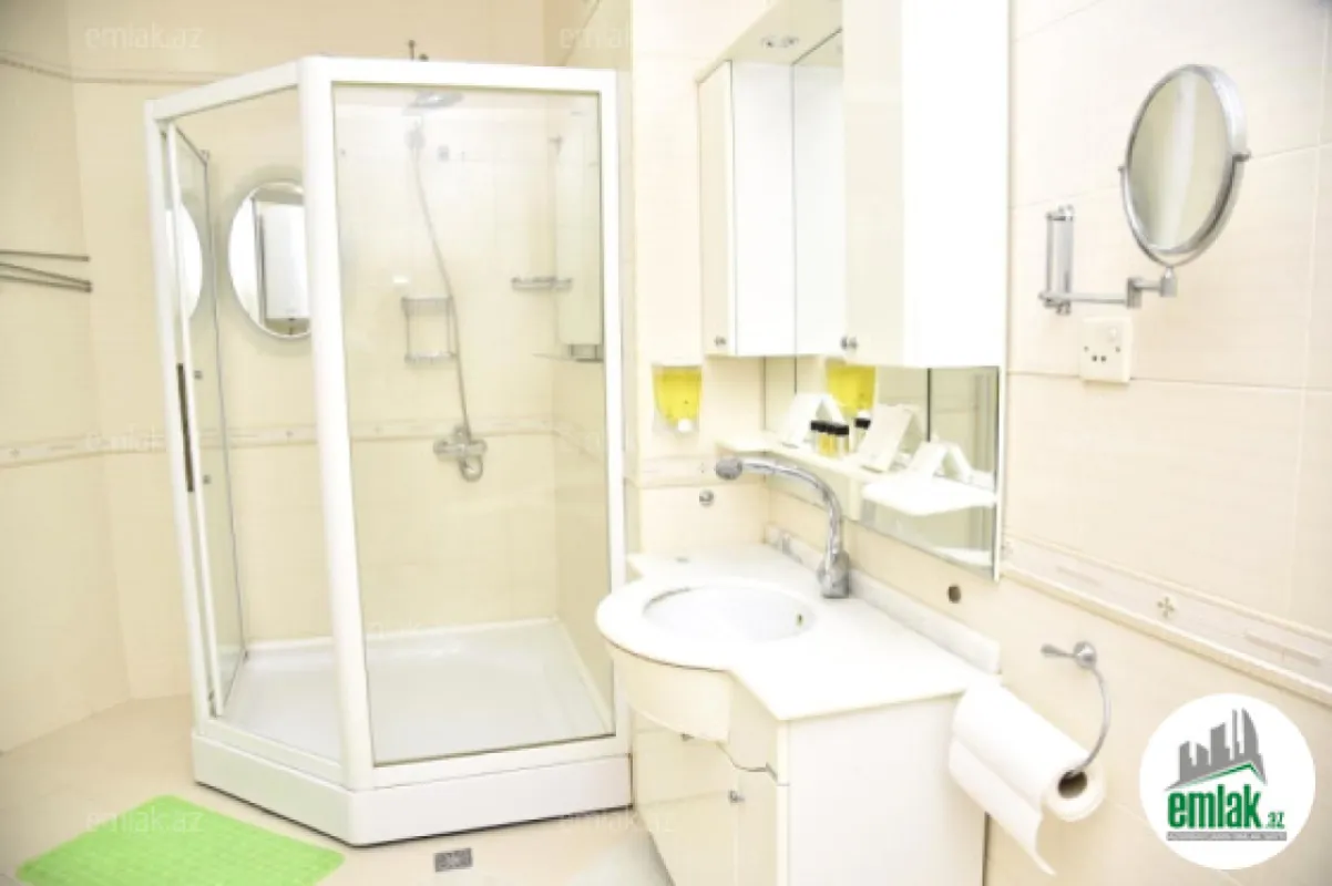 Satılır 3 otaqlı yeni tikili 278 m²