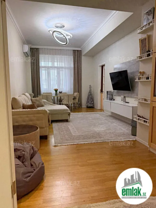 Satılır 2 otaqlı yeni tikili 90 m²