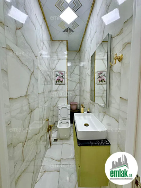 Satılır 4 otaqlı yeni tikili 130 m²