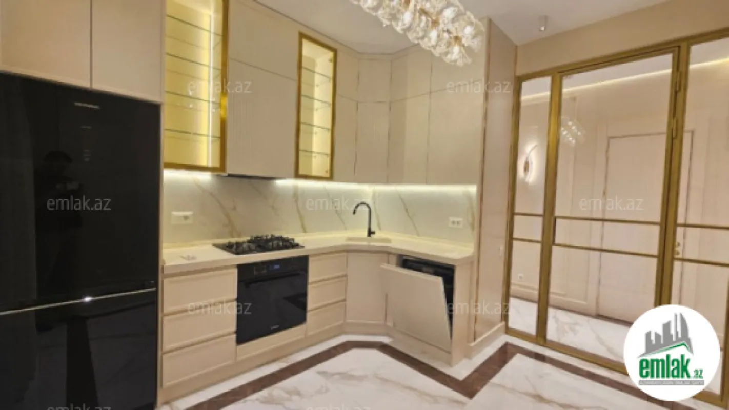 Satılır 3 otaqlı yeni tikili 85 m²