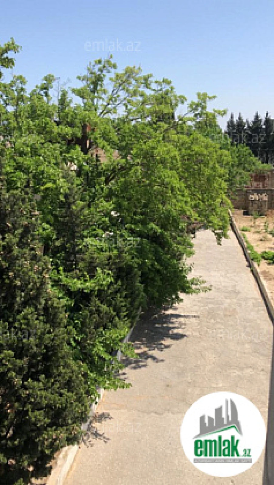 Satılır 5 otaqlı mənzil 220 m²