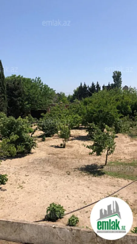 Satılır 5 otaqlı mənzil 220 m²