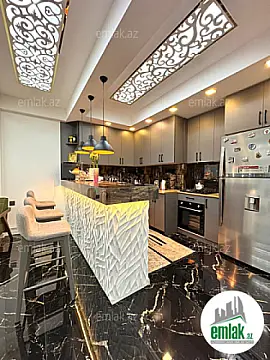 Satılır 3 otaqlı yeni tikili 110 m²