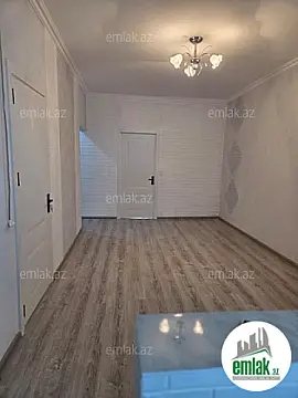 Satılır 2 otaqlı köhnə tikili 50 m²