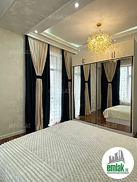 Satılır 3 otaqlı yeni tikili 80 m²