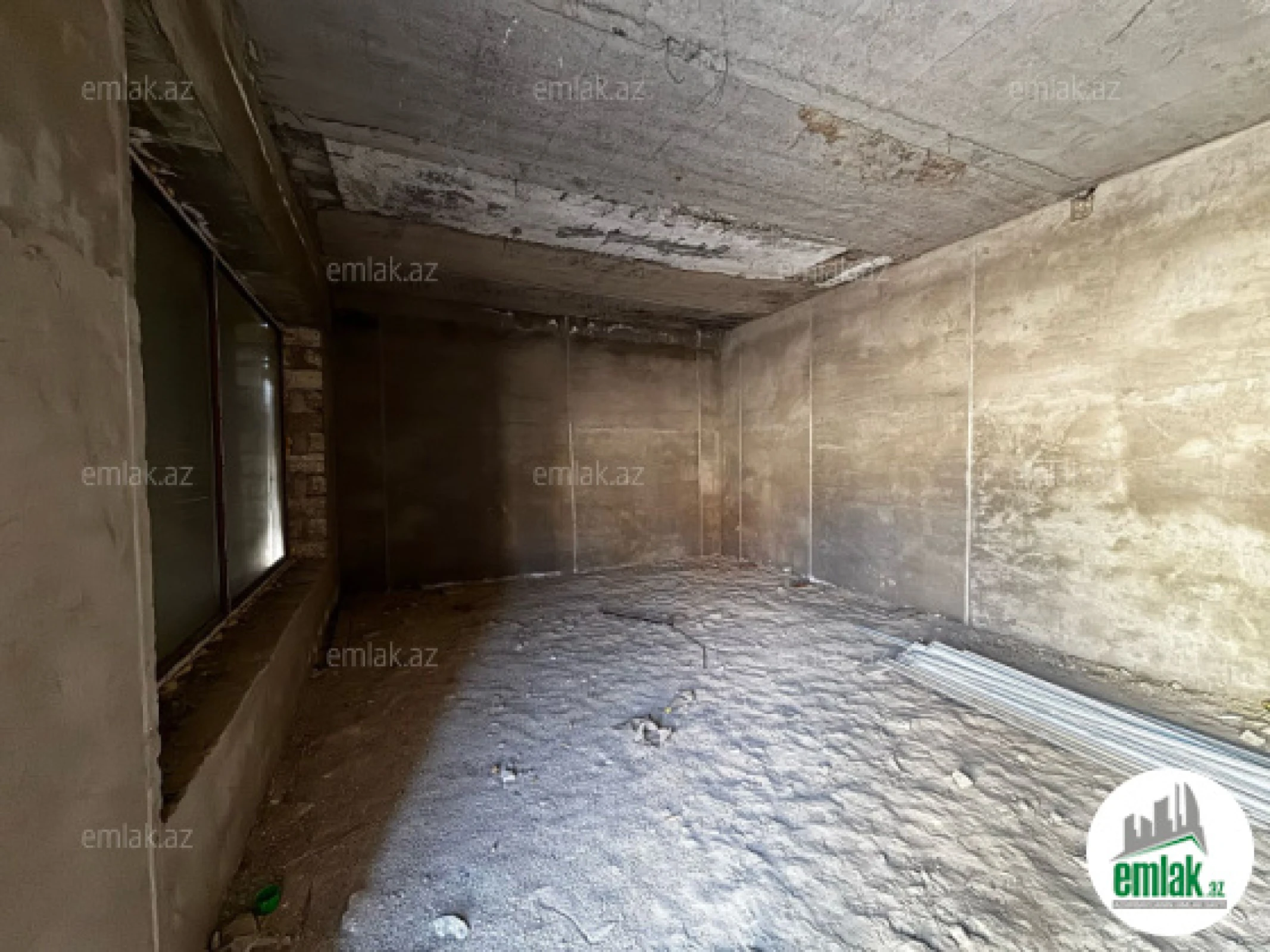 Satılır 1 otaqlı obyekt 96 m²