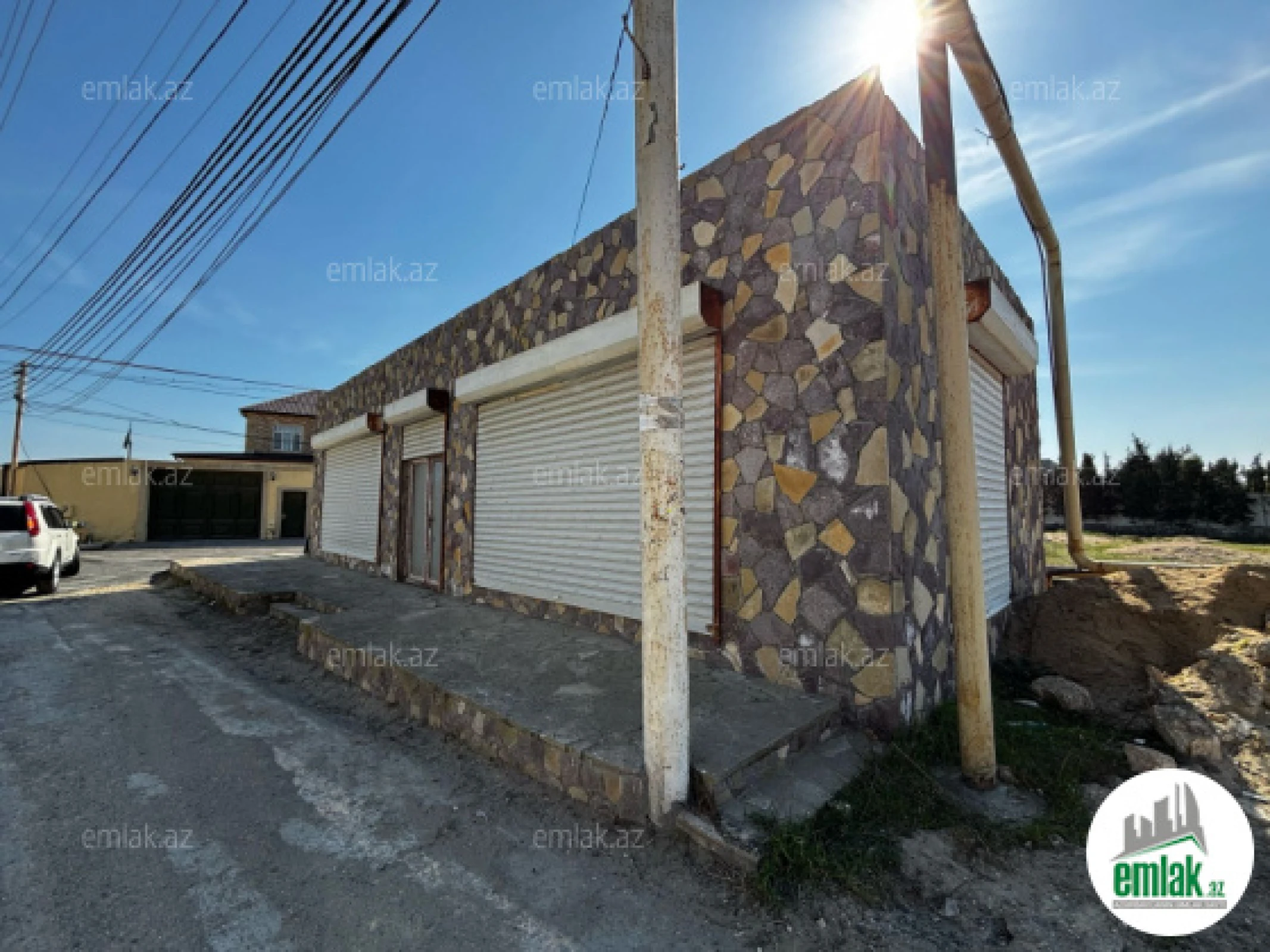 Satılır 1 otaqlı obyekt 96 m²