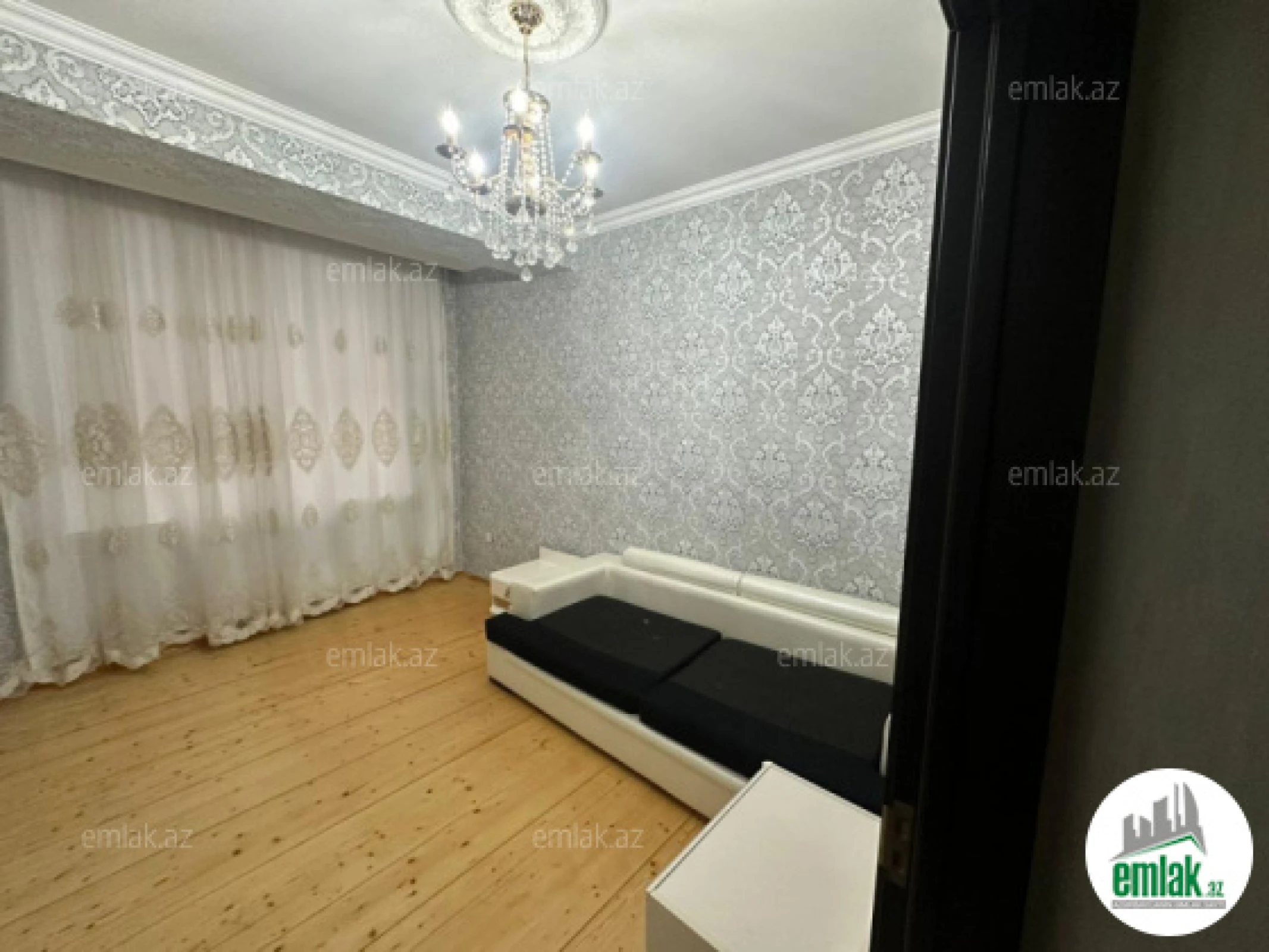 Satılır 3 otaqlı yeni tikili 115 m²