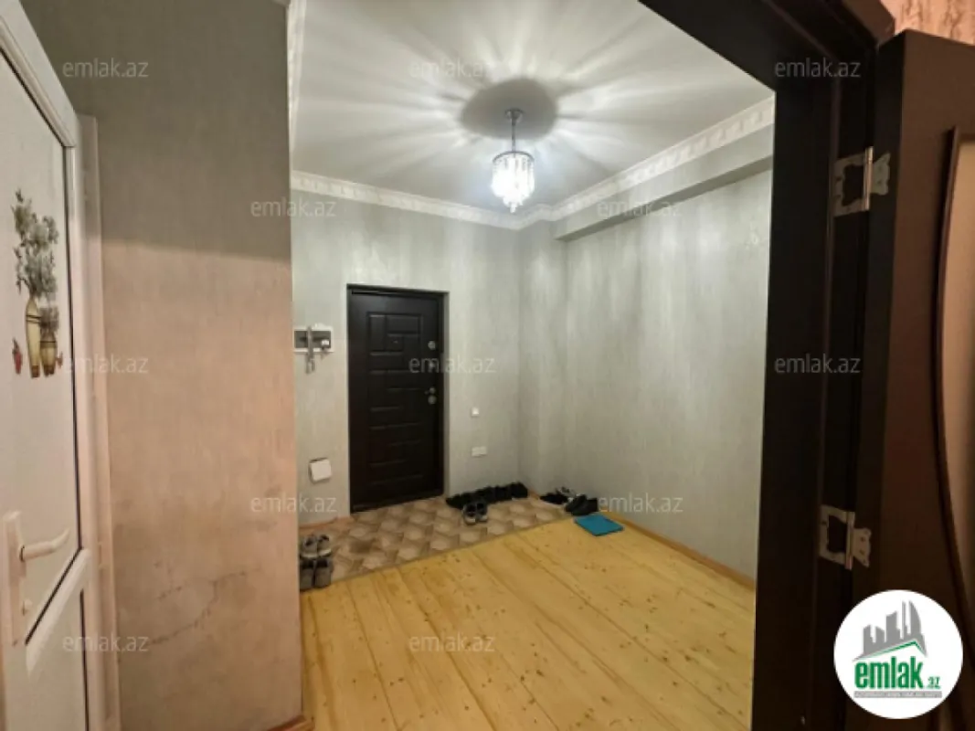 Satılır 3 otaqlı yeni tikili 115 m²