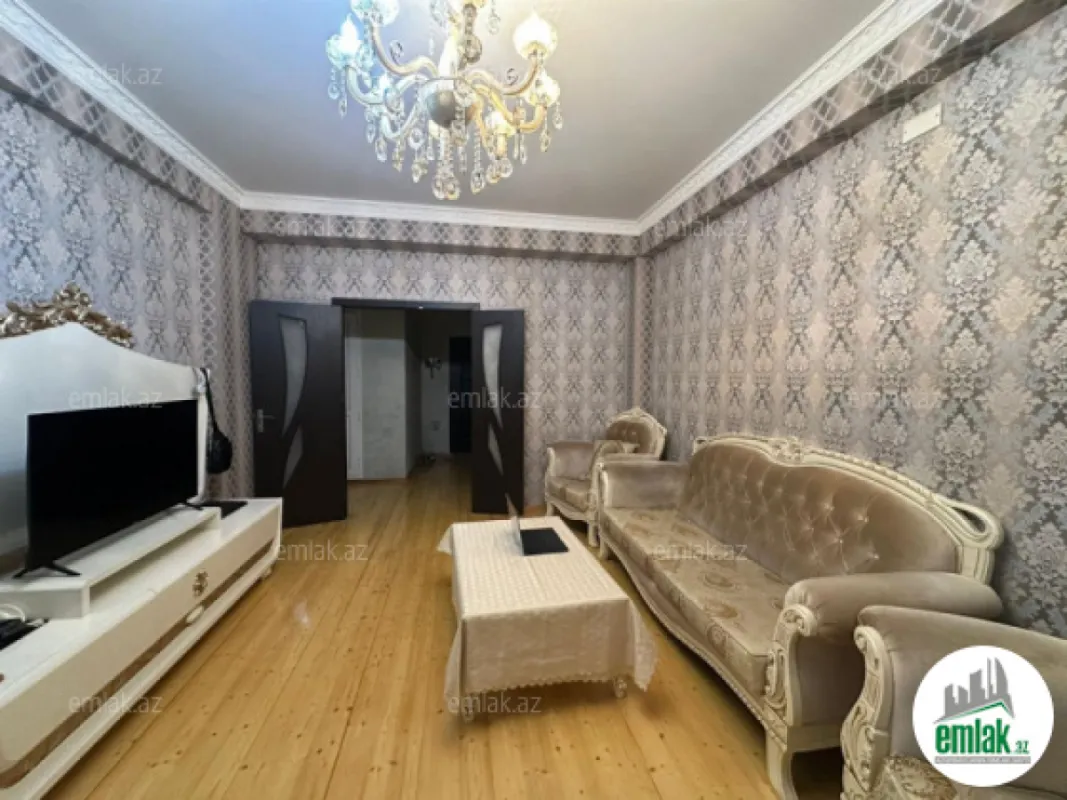 Satılır 3 otaqlı yeni tikili 115 m²