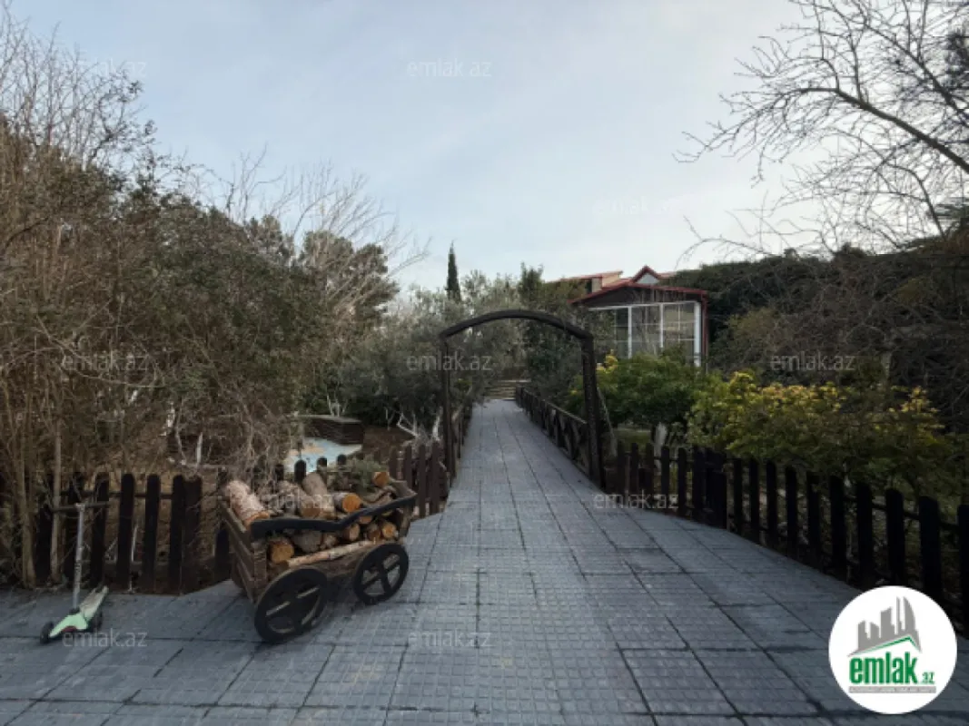 Satılır torpaq sahəsi 12 m²