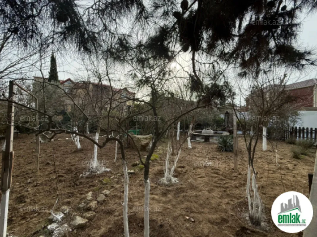 Satılır torpaq sahəsi 12 m²