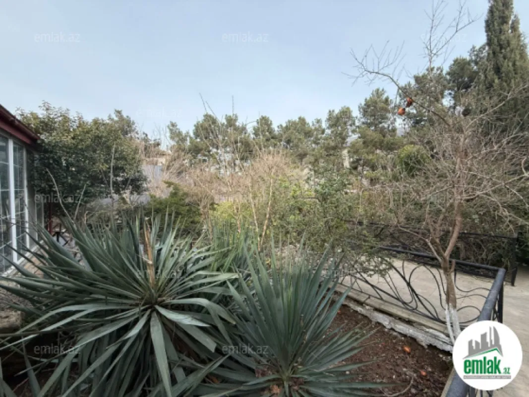 Satılır torpaq sahəsi 12 m²