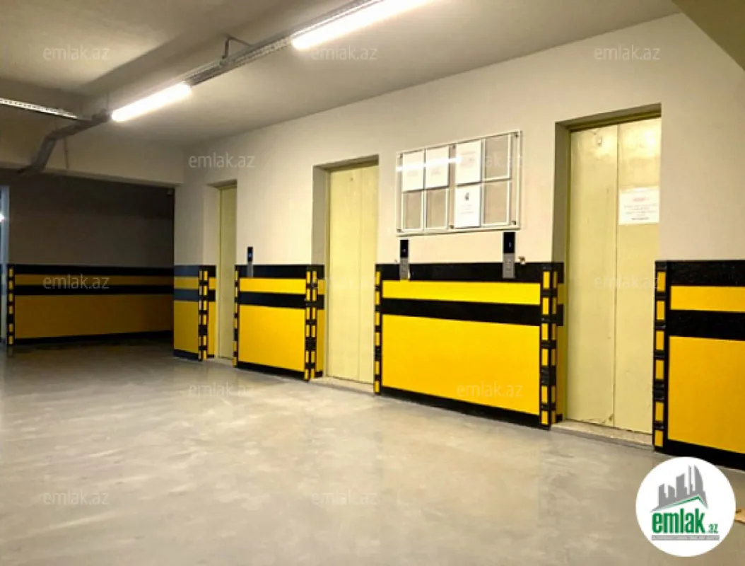 Satılır 3 otaqlı yeni tikili 120 m²