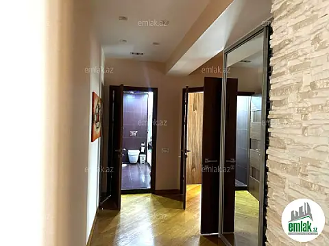 Satılır 2 otaqlı yeni tikili 106 m²