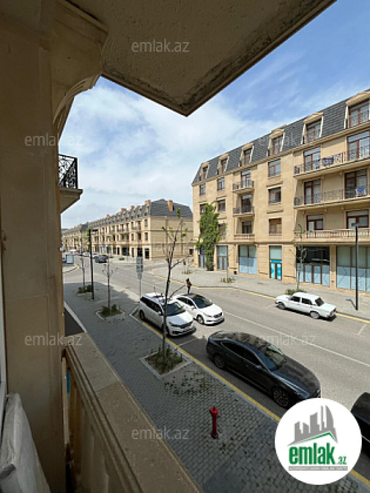 Satılır 3 otaqlı yeni tikili 135 m²