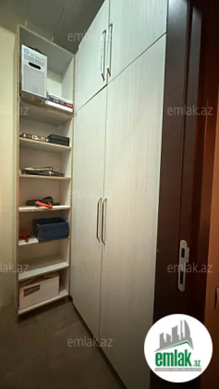 Satılır 4 otaqlı yeni tikili 175 m²