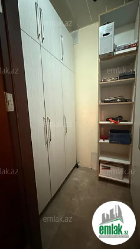 Satılır 4 otaqlı yeni tikili 175 m²