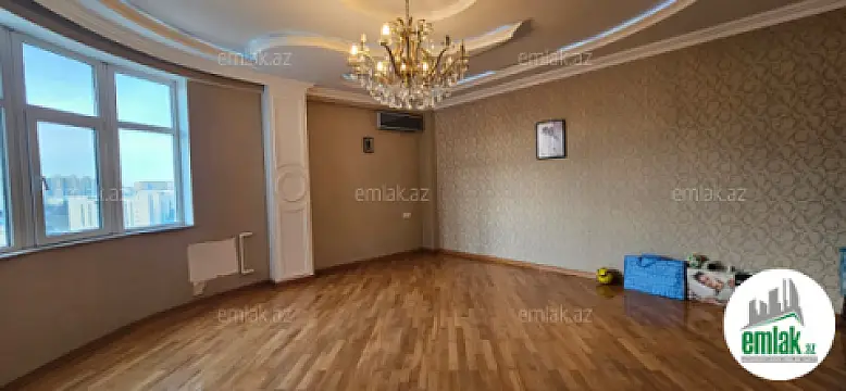 Satılır 3 otaqlı yeni tikili 125 m²