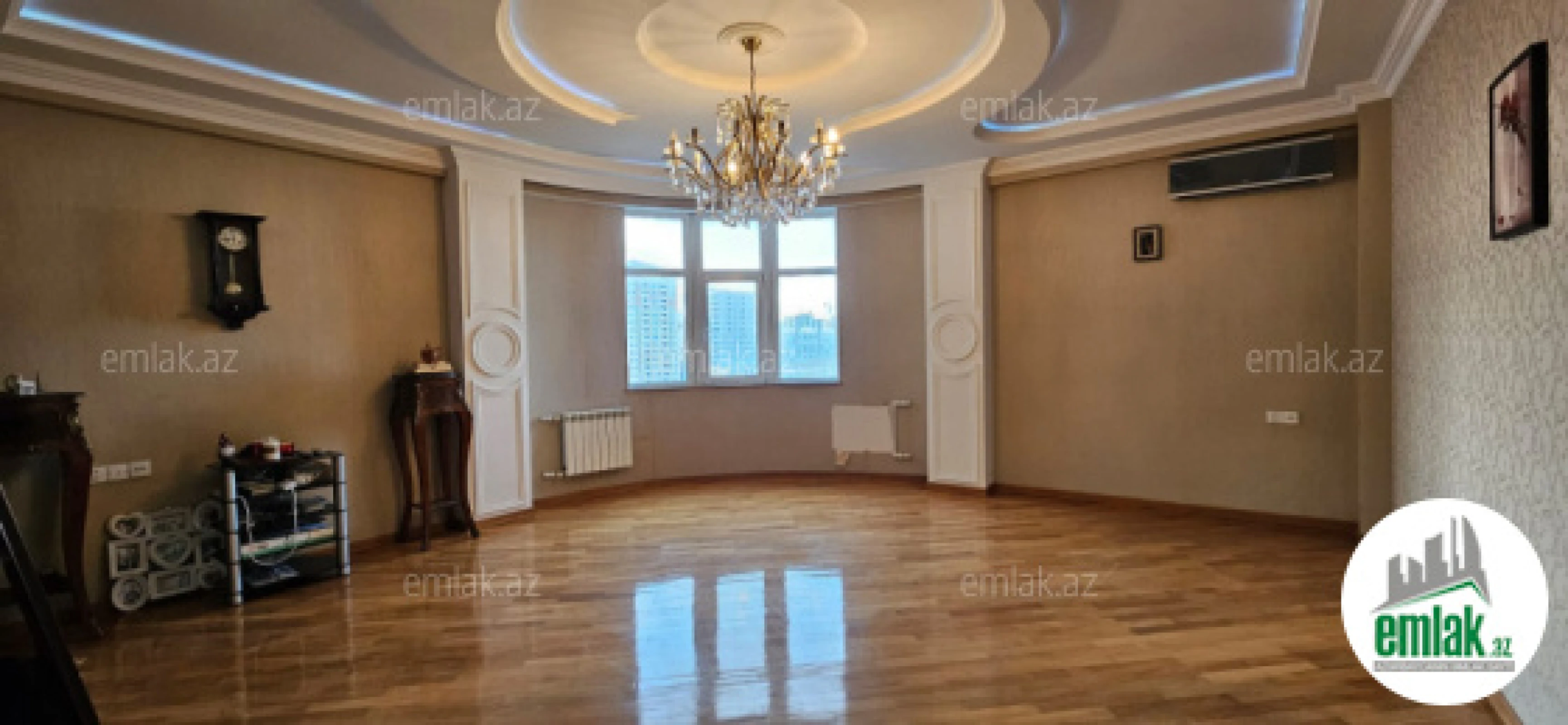 Satılır 3 otaqlı yeni tikili 125 m²