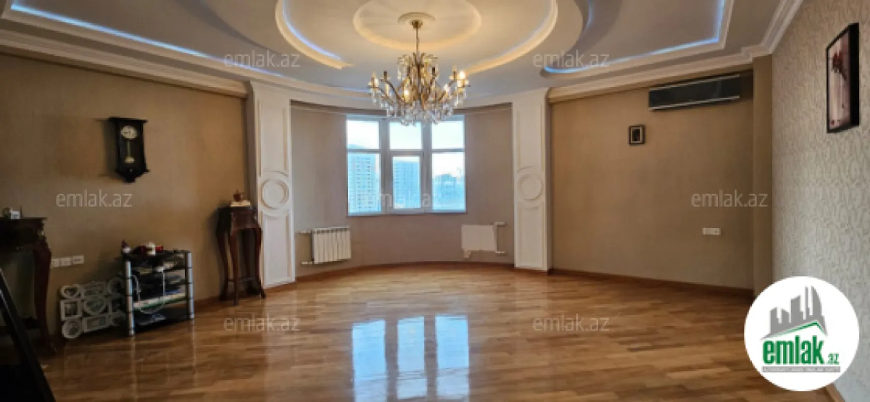 Satılır 3 otaqlı yeni tikili 125 m²
