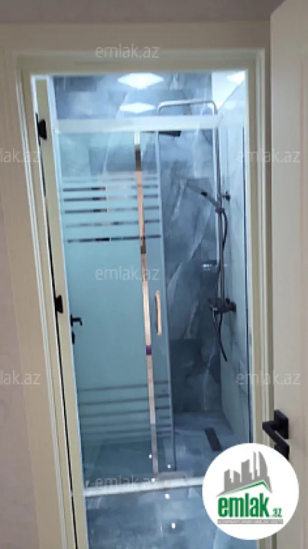 Satılır 3 otaqlı yeni tikili 155 m²