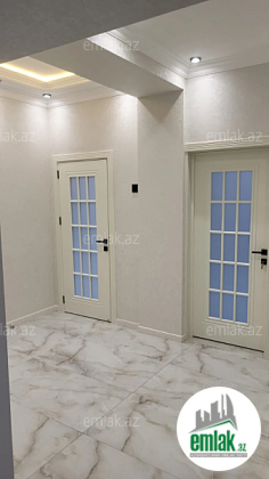 Satılır 3 otaqlı yeni tikili 155 m²