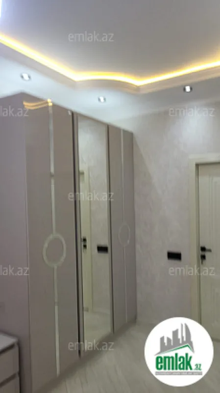 Satılır 3 otaqlı yeni tikili 155 m²