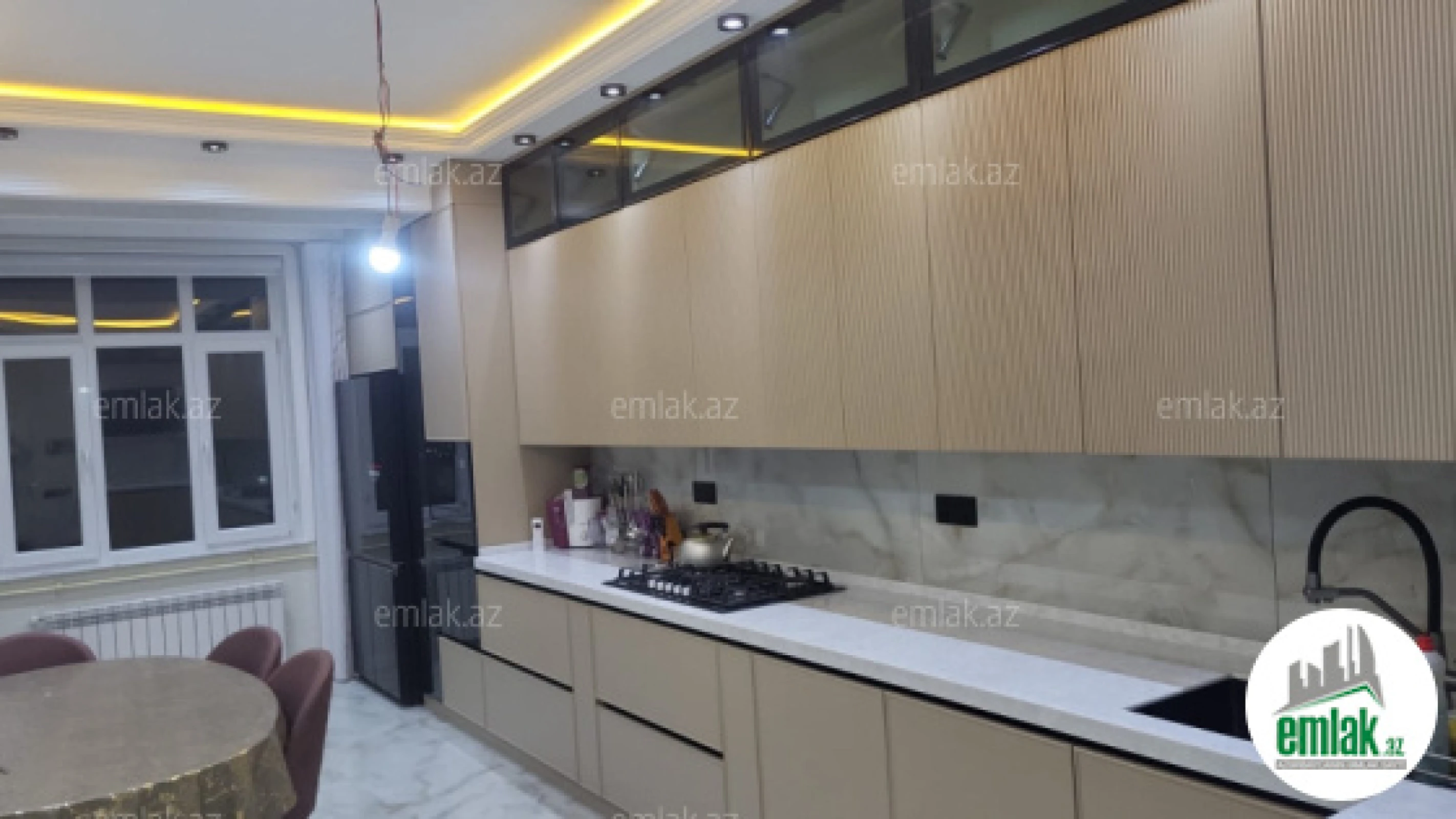 Satılır 3 otaqlı yeni tikili 155 m²