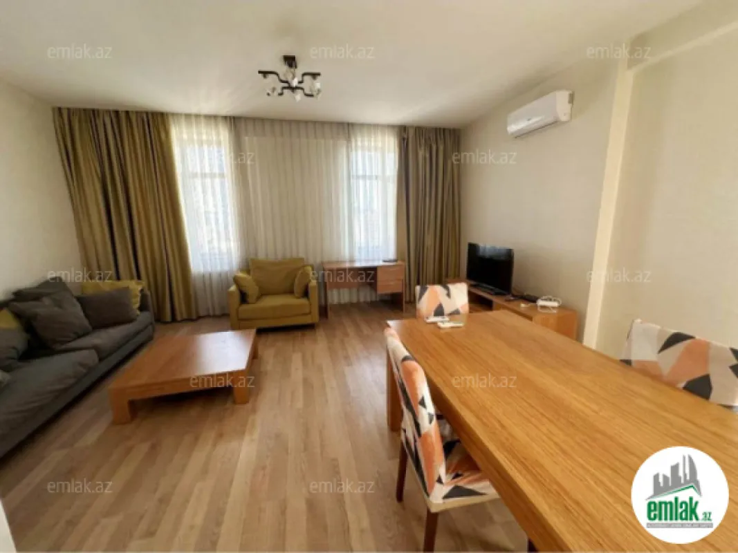 Satılır 2 otaqlı yeni tikili 80 m²