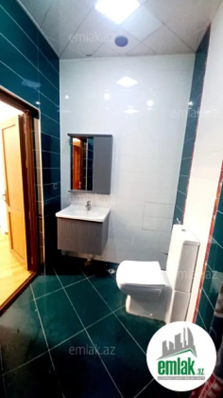 Satılır 2 otaqlı yeni tikili 70 m²