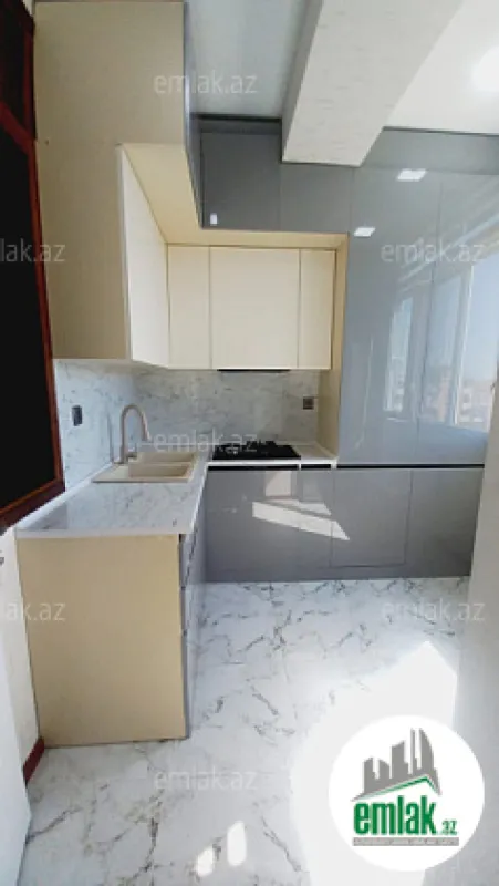 Satılır 2 otaqlı yeni tikili 70 m²