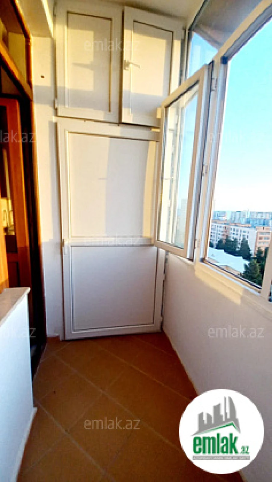 Satılır 2 otaqlı yeni tikili 70 m²