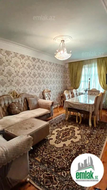 Satılır 3 otaqlı köhnə tikili 90 m²