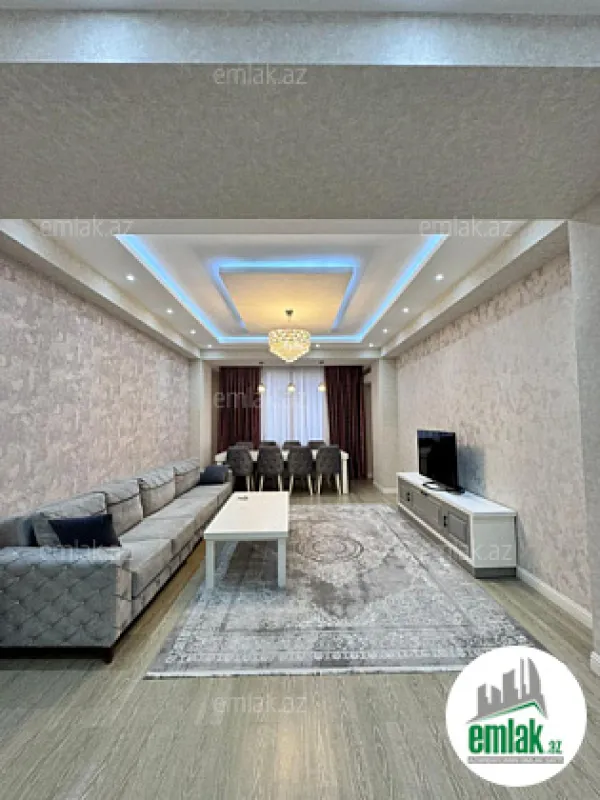Satılır 3 otaqlı yeni tikili 160 m²