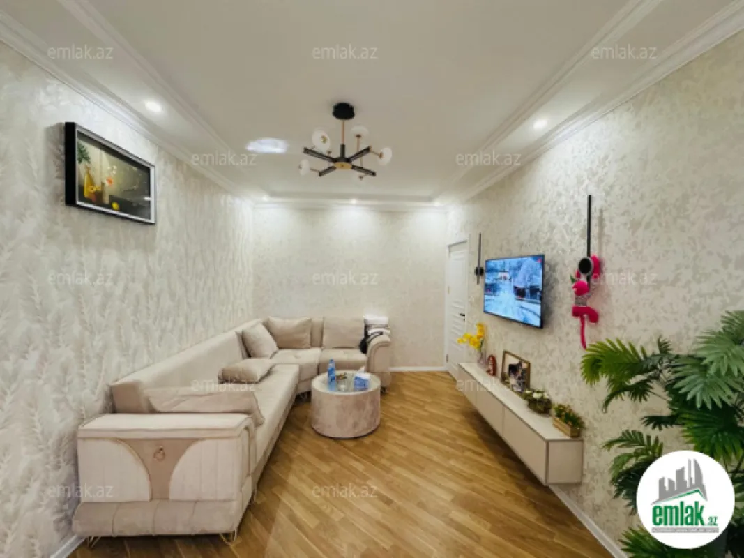 Satılır 2 otaqlı köhnə tikili 65 m²