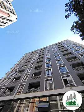 Satılır 3 otaqlı yeni tikili 120 m²