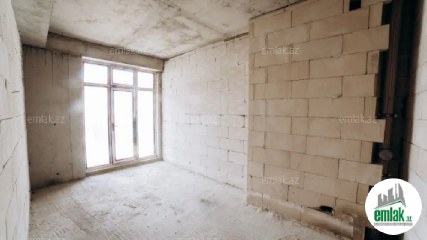 Satılır 3 otaqlı yeni tikili 120 m²