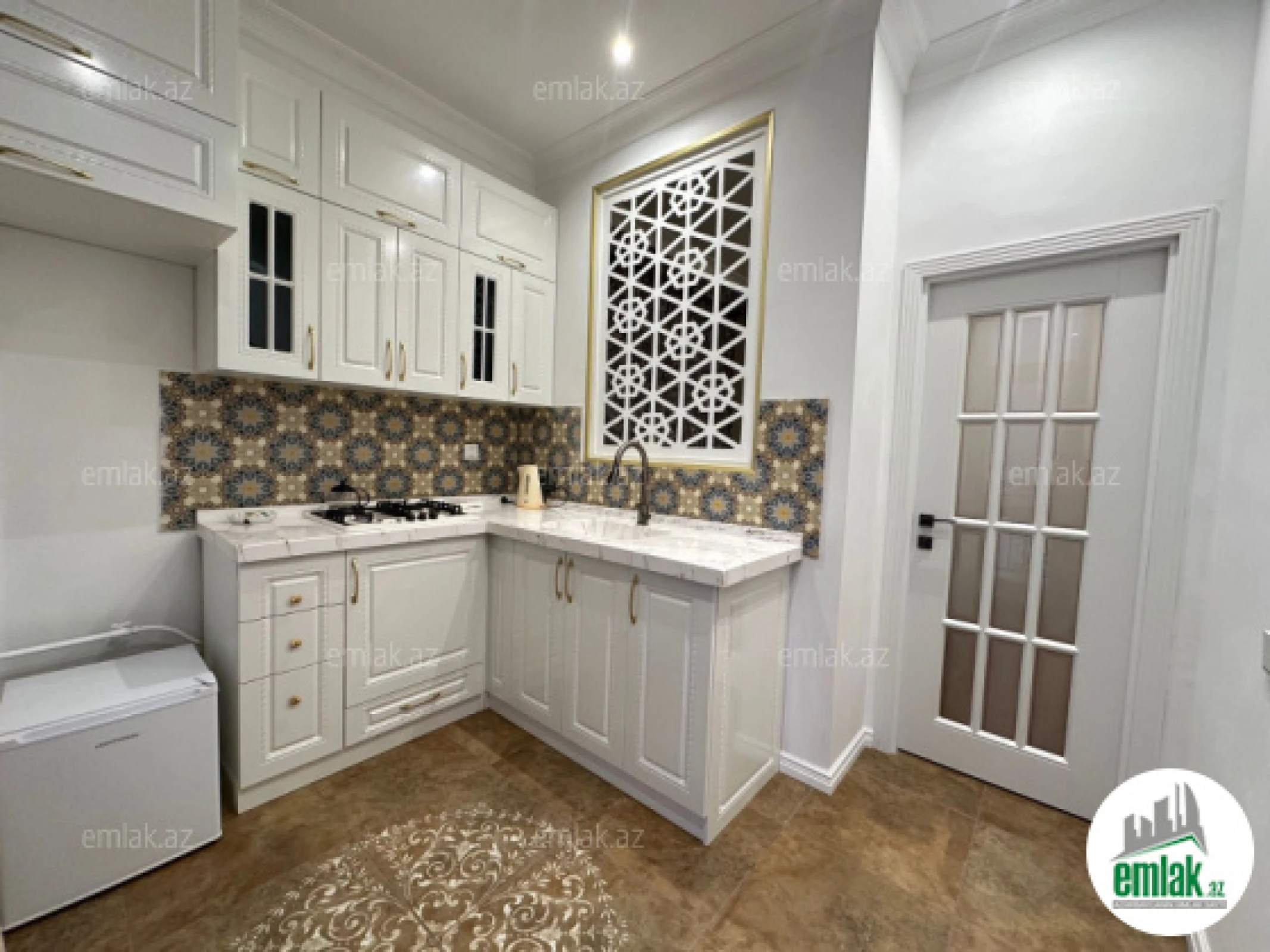 Satılır 2 otaqlı yeni tikili 65 m²