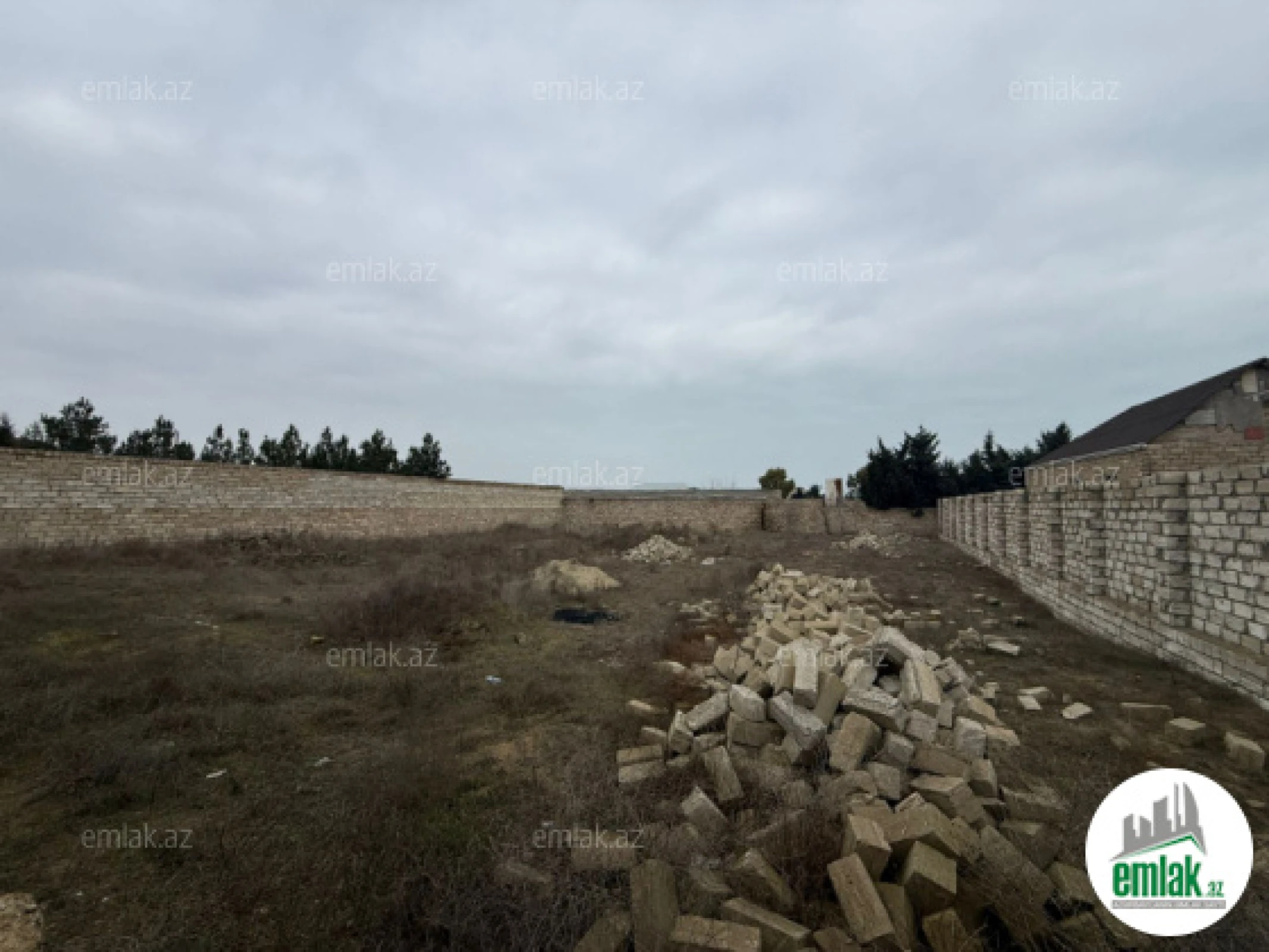 Satılır torpaq sahəsi 12 m²