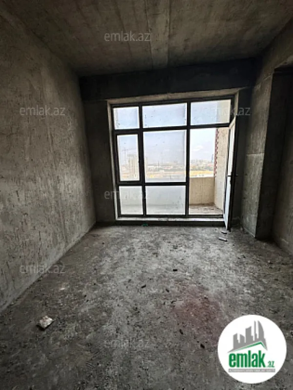 Satılır 4 otaqlı yeni tikili 185 m²