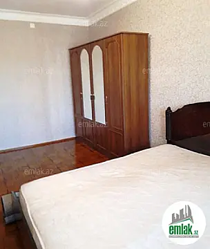 Satılır 3 otaqlı köhnə tikili 85 m²