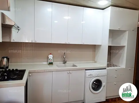 Satılır 3 otaqlı köhnə tikili 85 m²