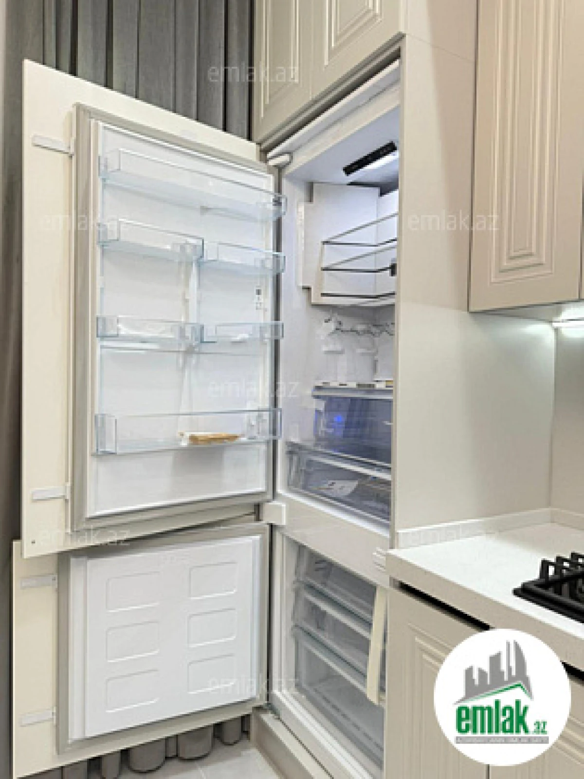 Satılır 3 otaqlı yeni tikili 105 m²