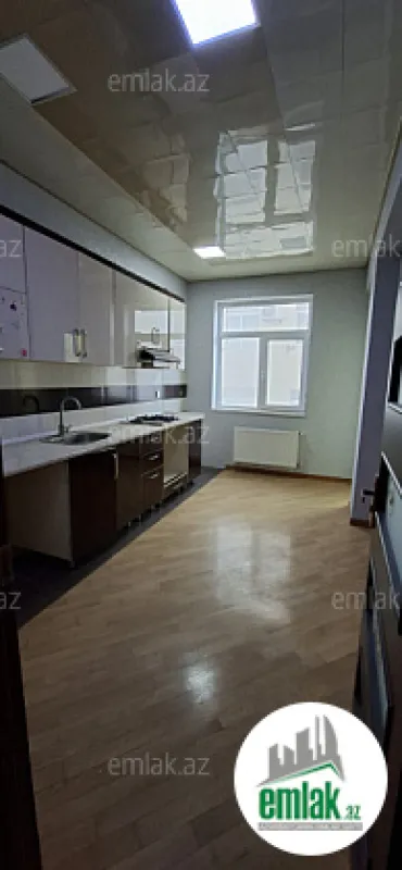 Satılır 2 otaqlı yeni tikili 75 m²