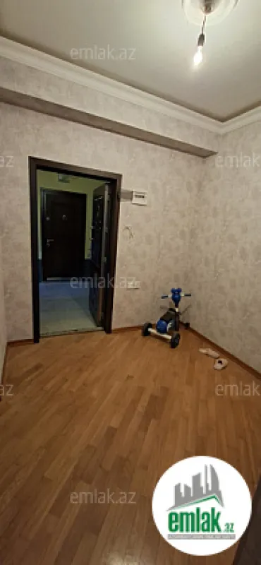 Satılır 2 otaqlı yeni tikili 75 m²