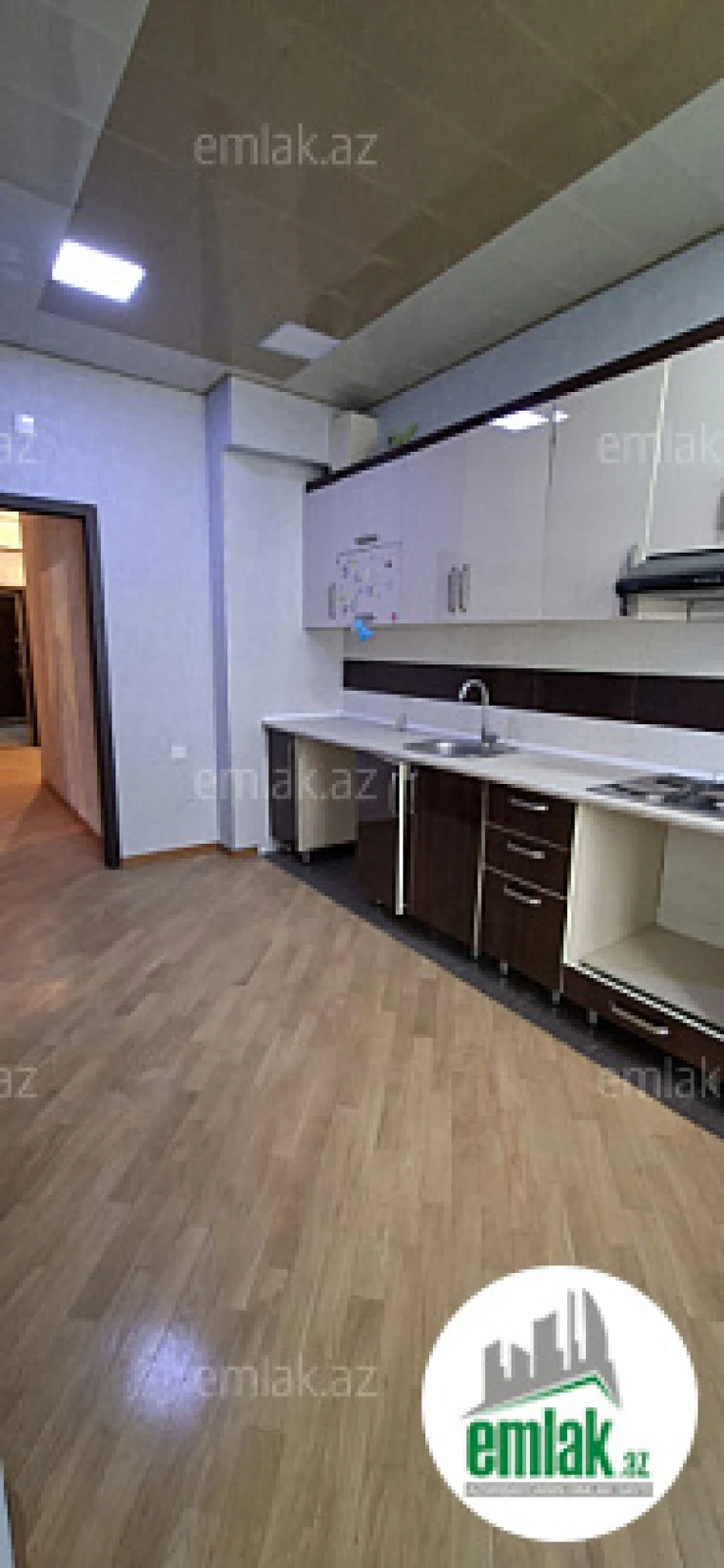 Satılır 2 otaqlı yeni tikili 75 m²